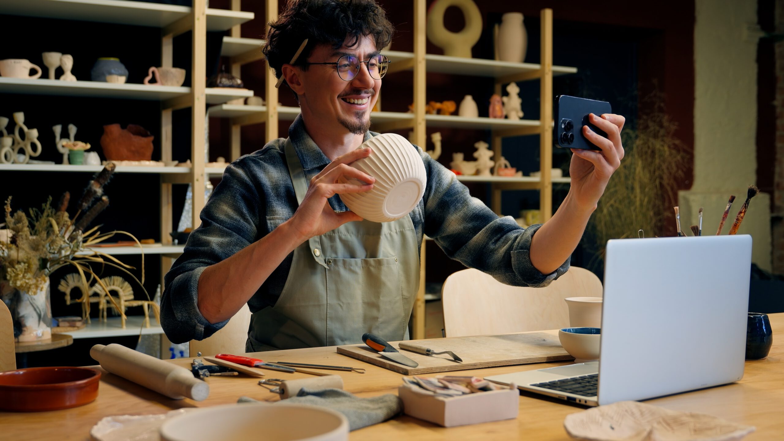 Warum wir ohnehin online shoppen – und wie daraus Gutes entstehen kann.